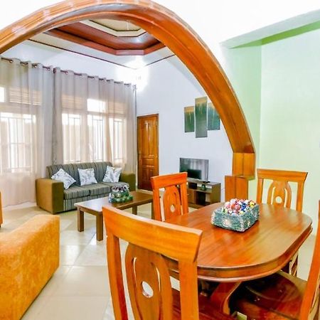 Da Vinci House Bed and Breakfast Kigali Eksteriør billede